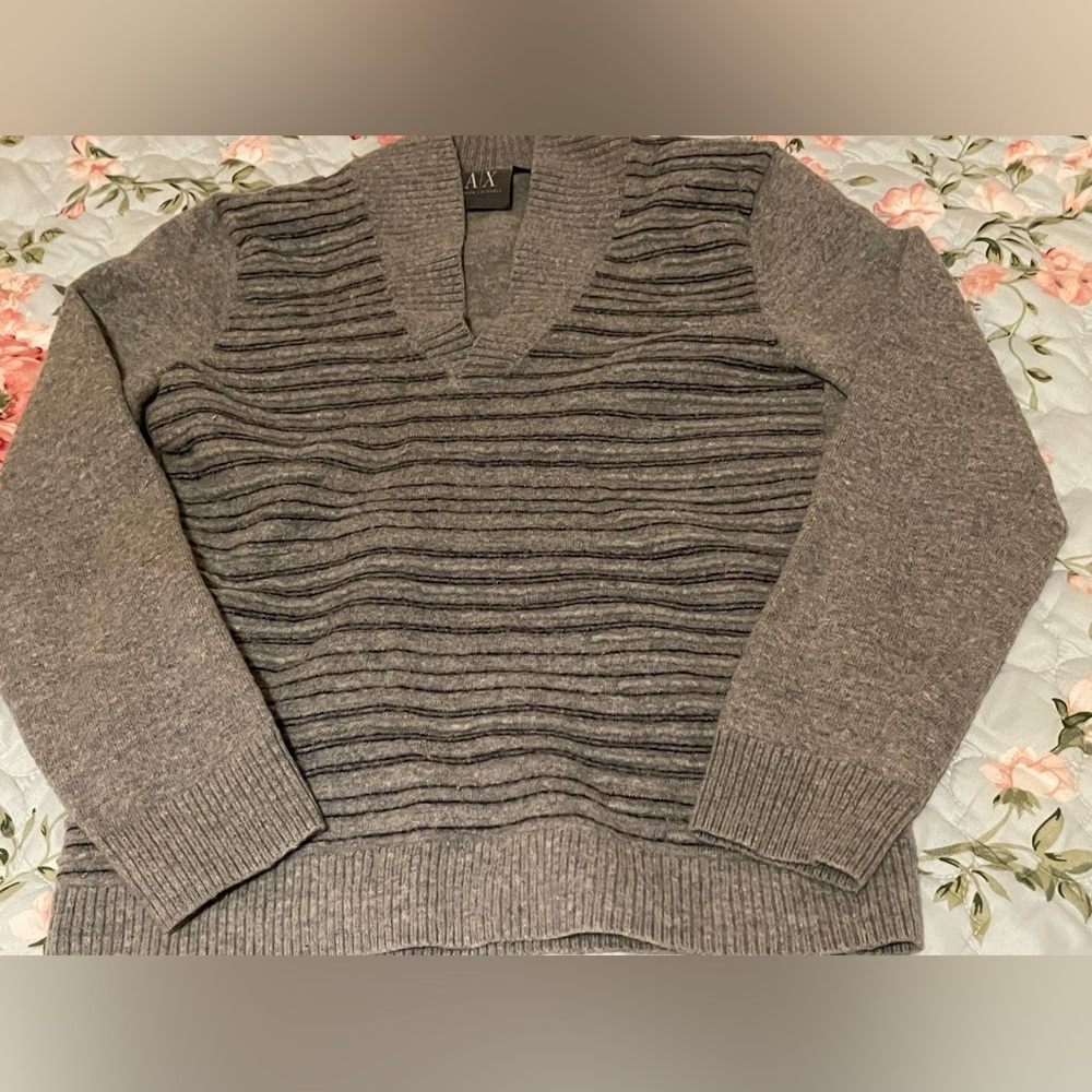 Women’s Armani Exchange V-Neck Gray Sweater S